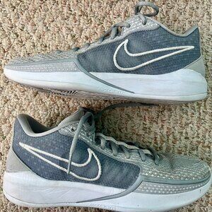 Nike Sabrina 1 TB Wolf Grey W Size 9 Sabrina Lonescu Basetkball Shoes